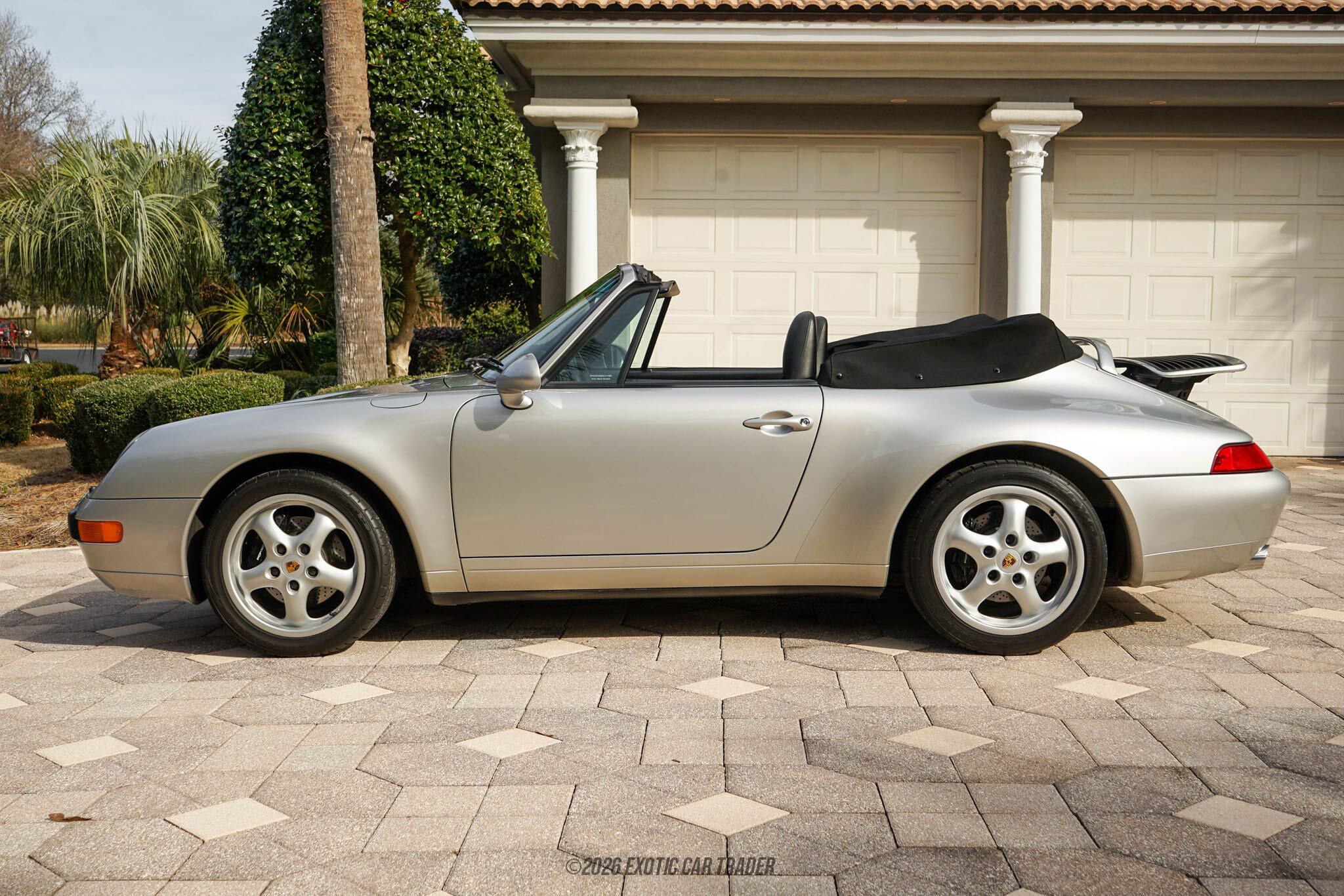 1998 Porsche 911 Carrera Cabriolet
