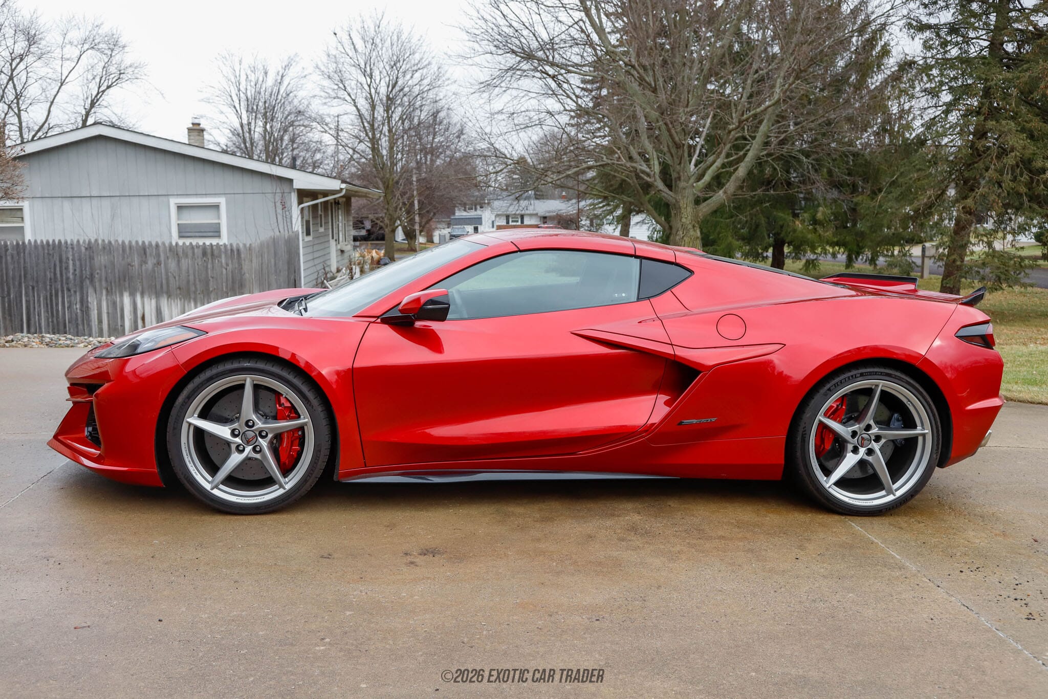 2025 Chevrolet Corvette E-Ray Coupe 2LT
